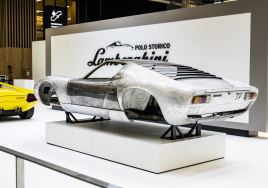 람보르기니, 2022 레트로모빌 파리서 쿤타치 LP500과 미우라 P400 SV 복원 전시