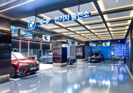 BMW, 신개념 충전소 ‘차징 허브 라운지’ 오픈...GS·LG와 협력