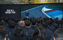 현대차그룹 정의선 회장, 미국에 31조 투자...트럼프 