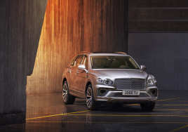 벤틀리 SUV 신형 벤테이가 출시, 바뀐 점은?